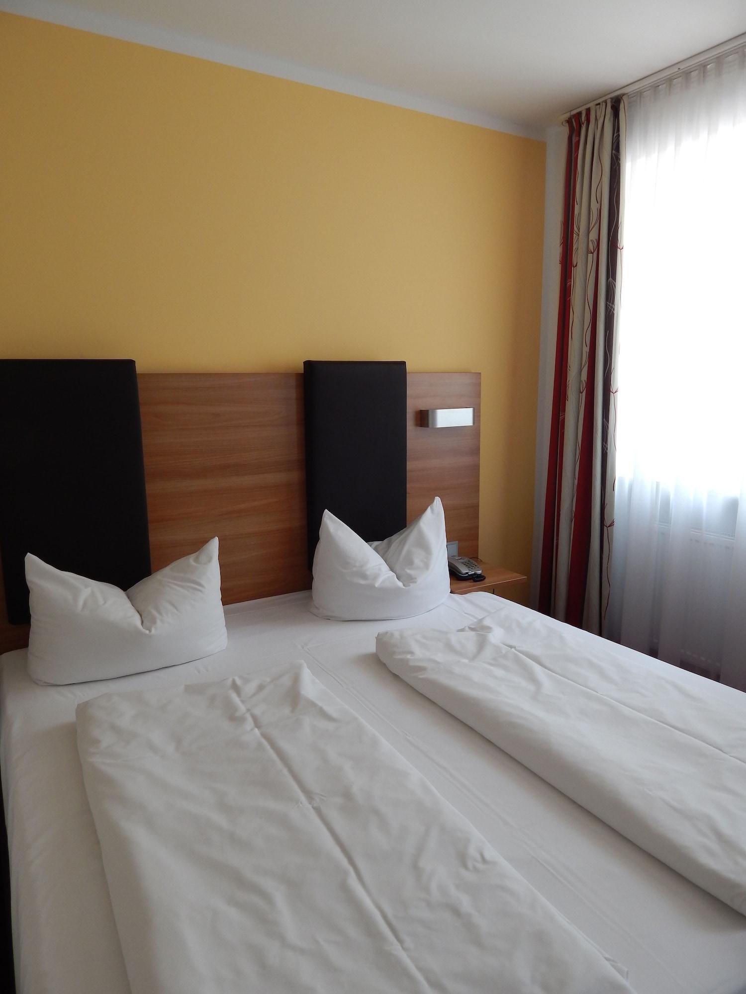 Hotel Andra Muenchen Екстериор снимка