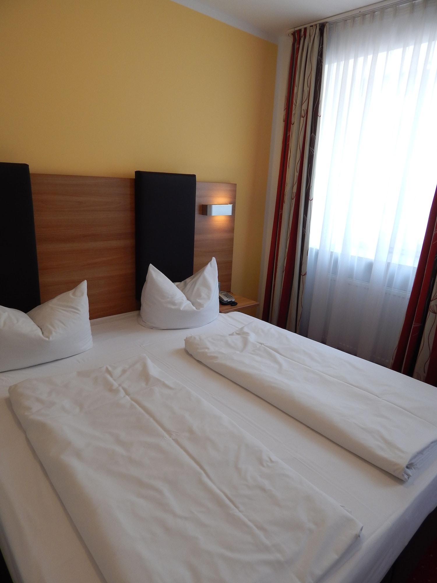 Hotel Andra Muenchen Екстериор снимка