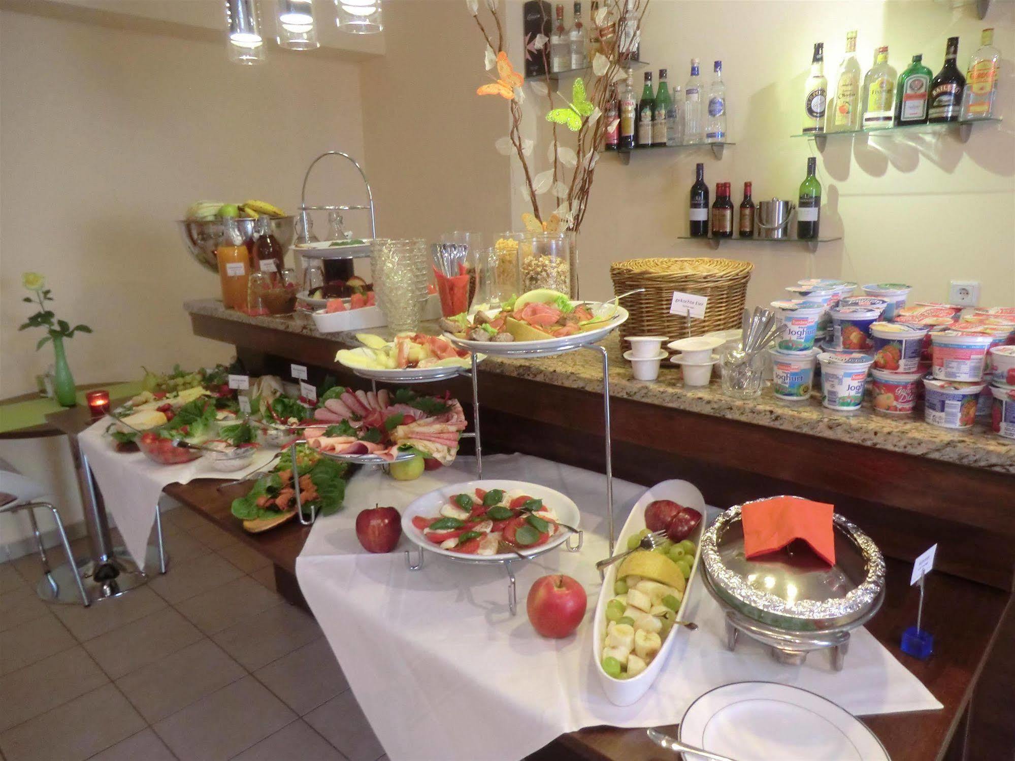 Hotel Andra Muenchen Екстериор снимка